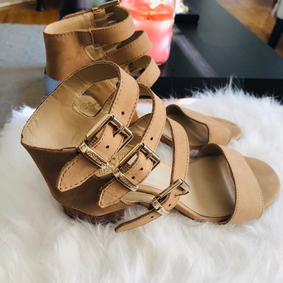 Vince Camuto Harington Leather Sandals - SOLD - Picture 2 of 4